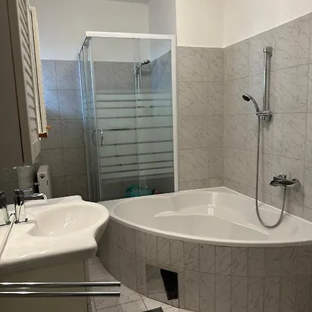 Stilvoll Renovierte Apartment